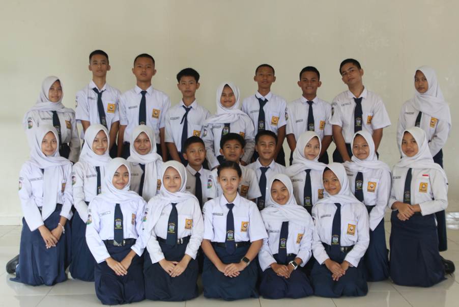 Gema Prestasi Festival Lomba Seni dan Sastra Siswa Nasional 2026: SMP Negeri 1 Banjarnegara Raih Juara Umum!